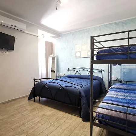 Un Passo Dal Mare Bed & Breakfast Ladispoli